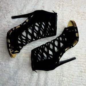 Black Charlotte Russe heels size 6